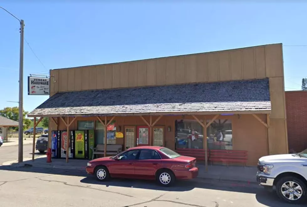 Northern Minnesota Hardware Store Selling Wisconsin NFL Fan ‘Conversion Kits’